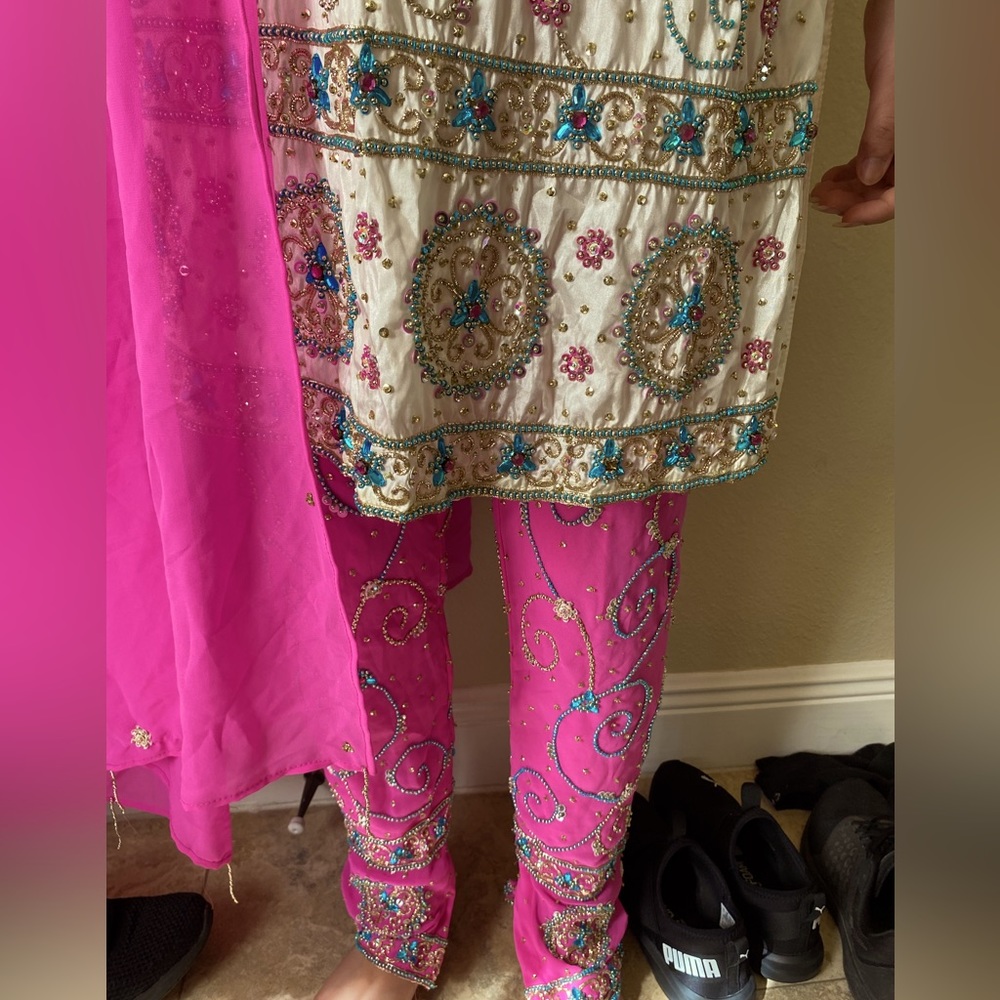 Barbie pink and white 3 piece